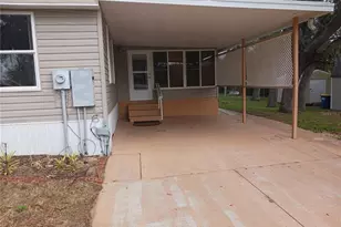 25624 Madison St, Astatula, FL 34705 - Photo 26