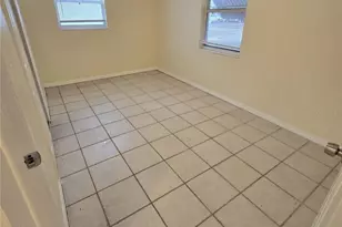 4725 Blossom Dr, Holiday, FL 34690 - Photo 6