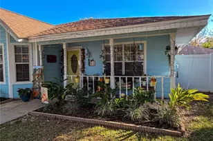 1580 Dorset Dr, Mount Dora, FL 32757 - Photo 4