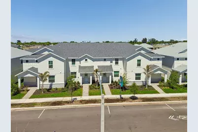 8111 Seaflower Parkway, Bradenton, FL 34210 - Photo 2