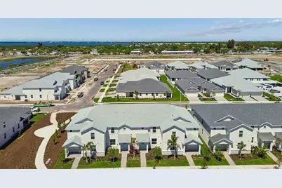 8119 Seaflower Parkway, Bradenton, FL 34210 - Photo 2