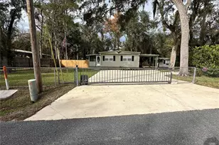 24007 River Rd, Astor, FL 32102 - Photo 2