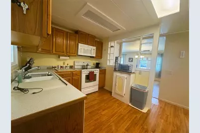 143 Jacaranda Drive, Leesburg, FL 34748 - Photo 6