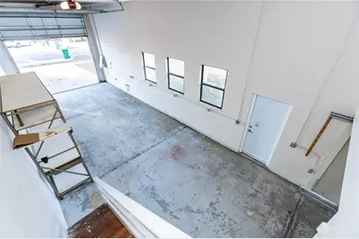 6112 Silver Oaks Drive, Zephyrhills, FL 33542 - Photo 24