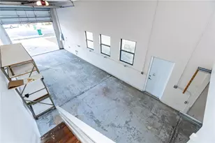 6112 Silver Oaks Dr, Zephyrhills, FL 33542 - Photo 24