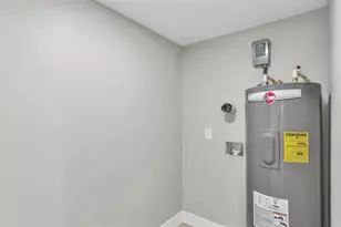 2211 Azalea Ct, Lakeland, FL 33815 - Photo 14