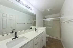 215 Glowing Peace Ln, Orlando, FL 32824 - Photo 14