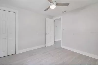 2728 58th Street S, Gulfport, FL 33707 - Photo 18