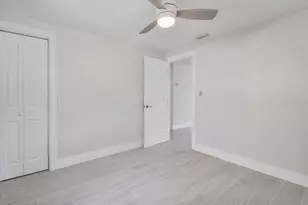 2728 58th St S, Gulfport, FL 33707 - Photo 18