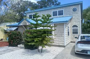 2728 58th St S, Gulfport, FL 33707 - Photo 2