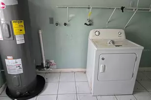 942 Abeto St NE, Palm Bay, FL 32905 - Photo 6