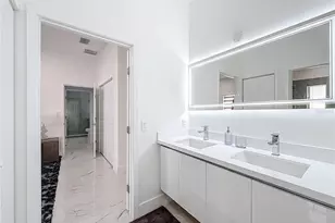 2356 SW 11th St, Miami, FL 33135 - Photo 26