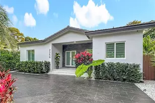 2356 SW 11th St, Miami, FL 33135 - Photo 6