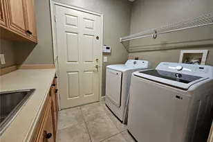 3631 Square W Ln, Sarasota, FL 34238 - Photo 8