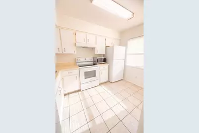 3244 Candle Ridge Drive #202, Orlando, FL 32822 - Photo 4
