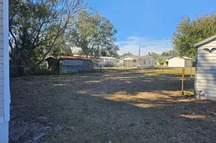 2740 Vermont Ave, Lakeland, FL 33803 - Photo 4