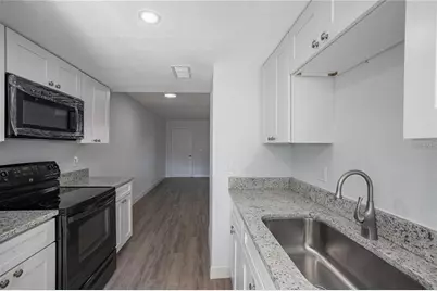 32 W Marbrisa Way, Kissimmee, FL 34743 - Photo 6