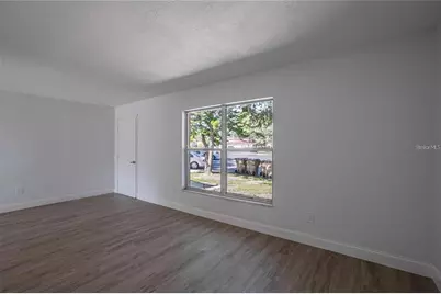 32 W Marbrisa Way, Kissimmee, FL 34743 - Photo 4