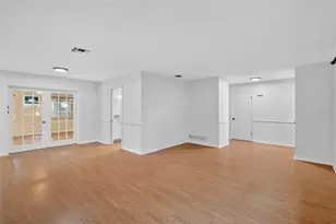 3450 Laurel Dr, Mount Dora, FL 32757 - Photo 4