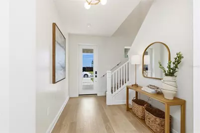 17811 Broadleaf Loop, Venice, FL 34293 - Photo 4