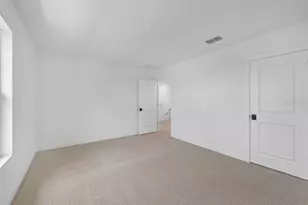 17823 Broadleaf Loop, Venice, FL 34293 - Photo 16