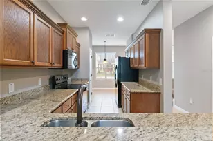 570 Pacitto Way, Saint Cloud, FL 34769 - Photo 8