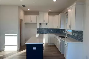 13936 Emerald Flds Dr, Hudson, FL 34667 - Photo 2