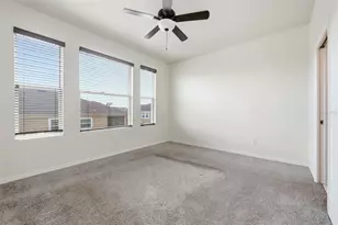 17436 Chateau Pine Way, Clermont, FL 34711 - Photo 10