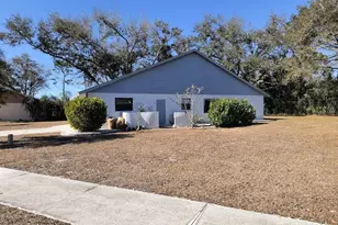 118 Woodingham Dr, Venice, FL 34292 - Photo 2