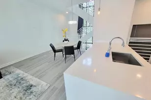 460 E Jackson St, Orlando, FL 32801 - Photo 10
