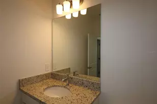 9121 Optimist Wy, Palmetto, FL 34221 - Photo 10