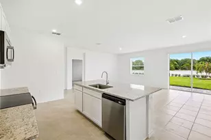 4516 Outhaul Run, Palmetto, FL 34221 - Photo 6