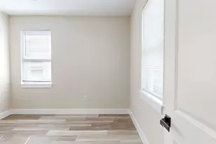 1919 30th Ave N, Saint Petersburg, FL 33713 - Photo 20