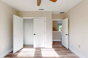 1919 30th Ave N, Saint Petersburg, FL 33713 - Photo 52