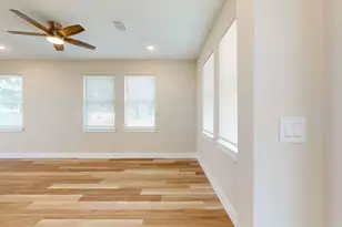 1919 30th Ave N, Saint Petersburg, FL 33713 - Photo 14