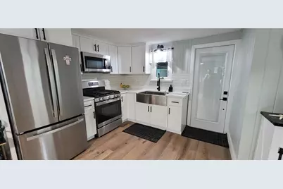 3351 Bahia Vista Street, Sarasota, FL 34239 - Photo 10