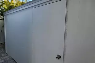 3351 Bahia Vista St, Sarasota, FL 34239 - Photo 38