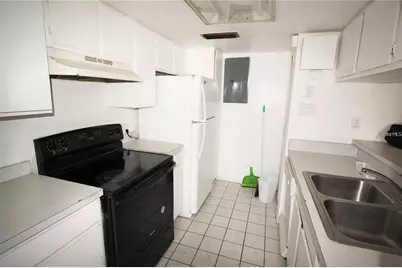2117 Lyme Bay Drive #604, Orlando, FL 32839 - Photo 2