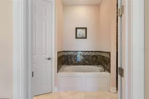 1900 Colleen St, Sarasota, FL 34231 - Photo 22