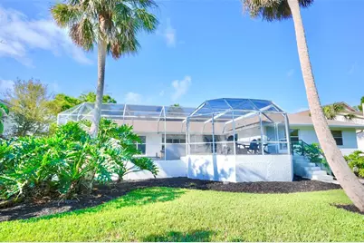 4717 E Trails Drive, Sarasota, FL 34232 - Photo 10