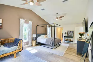 4717 E Trails Dr, Sarasota, FL 34232 - Photo 32