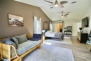 4717 E Trails Dr, Sarasota, FL 34232 - Photo 30