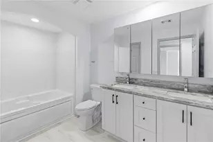 322 E Central Blvd, Orlando, FL 32801 - Photo 18