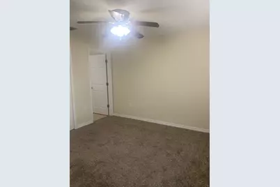 521 Montana Avenue, Saint Cloud, FL 34769 - Photo 8