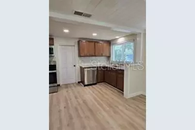 4108 Nelson Ave, Sarasota, FL 34231 - Photo 8