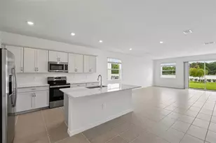 4512 Outhaul Run, Palmetto, FL 34221 - Photo 2