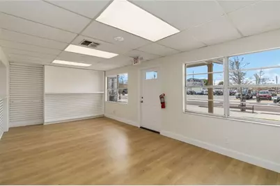 911 Pennsylvania Avenue, Saint Cloud, FL 34769 - Photo 6