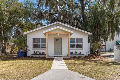 911 Pennsylvania Avenue, Saint Cloud, FL 34769 - Photo 2
