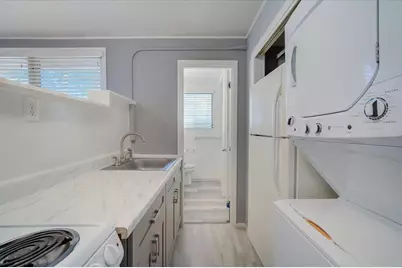 1223 Cocoanut Avenue, Sarasota, FL 34236 - Photo 12