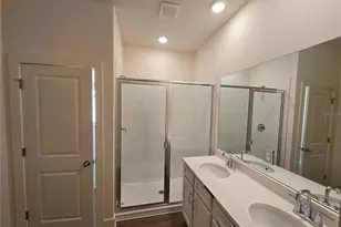 3352 Daybreak Run Loop, Spring Hill, FL 34609 - Photo 8